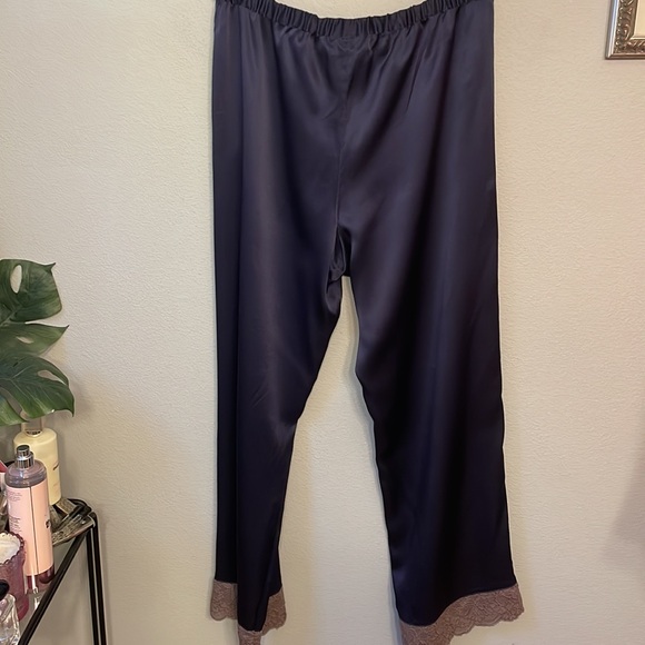 NWOT Juliannarae The Serendipity Silk Pajama Pant Navy XSP - Picture 3 of 6